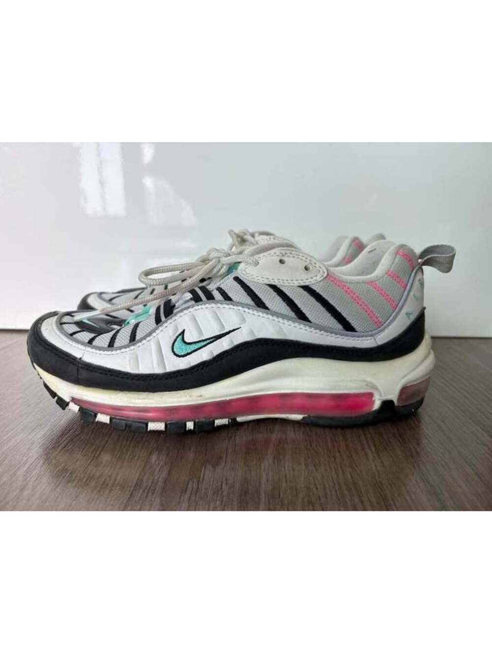 Nike Air Max 98 South Beach Athletic Running Shoes Size 7 EUR 38